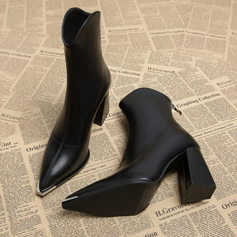 Kjella™ Chrome Tip Chelsea Boot