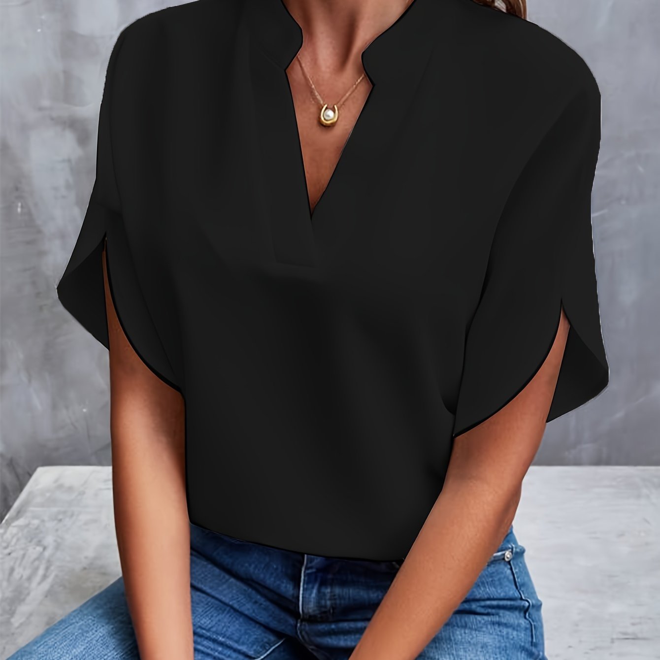 Daria™ Elegant Blouse