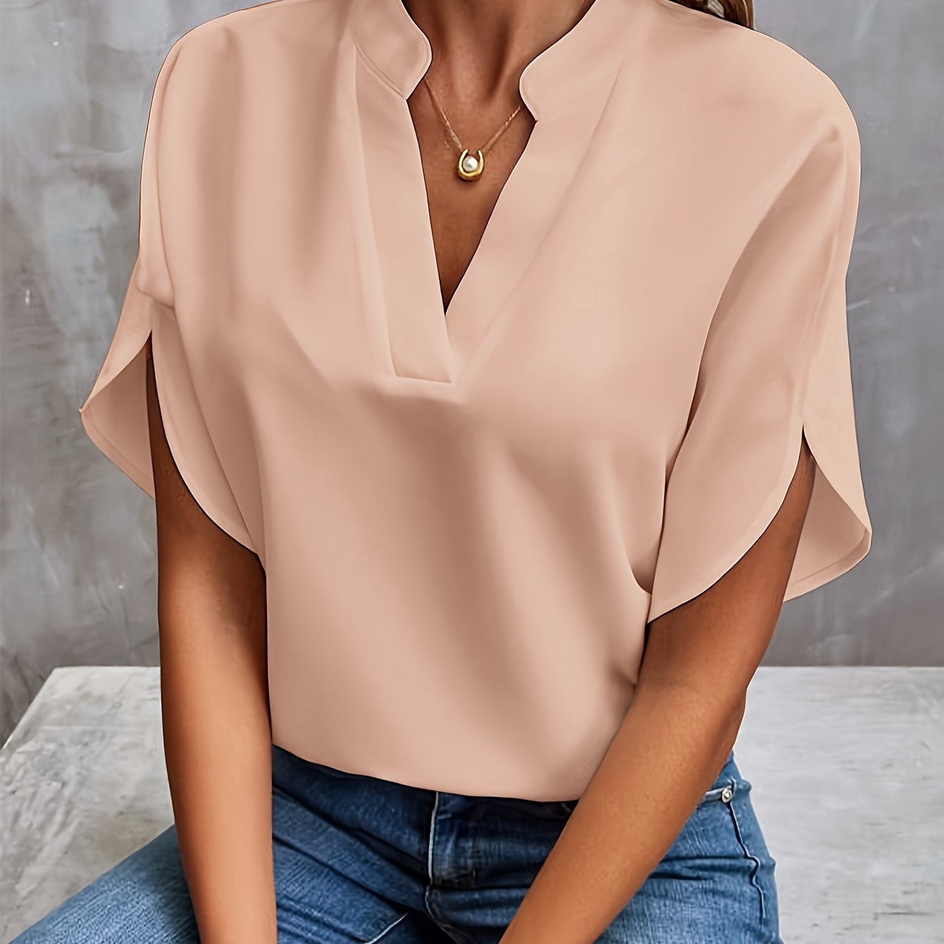 Daria™ Elegant Blouse