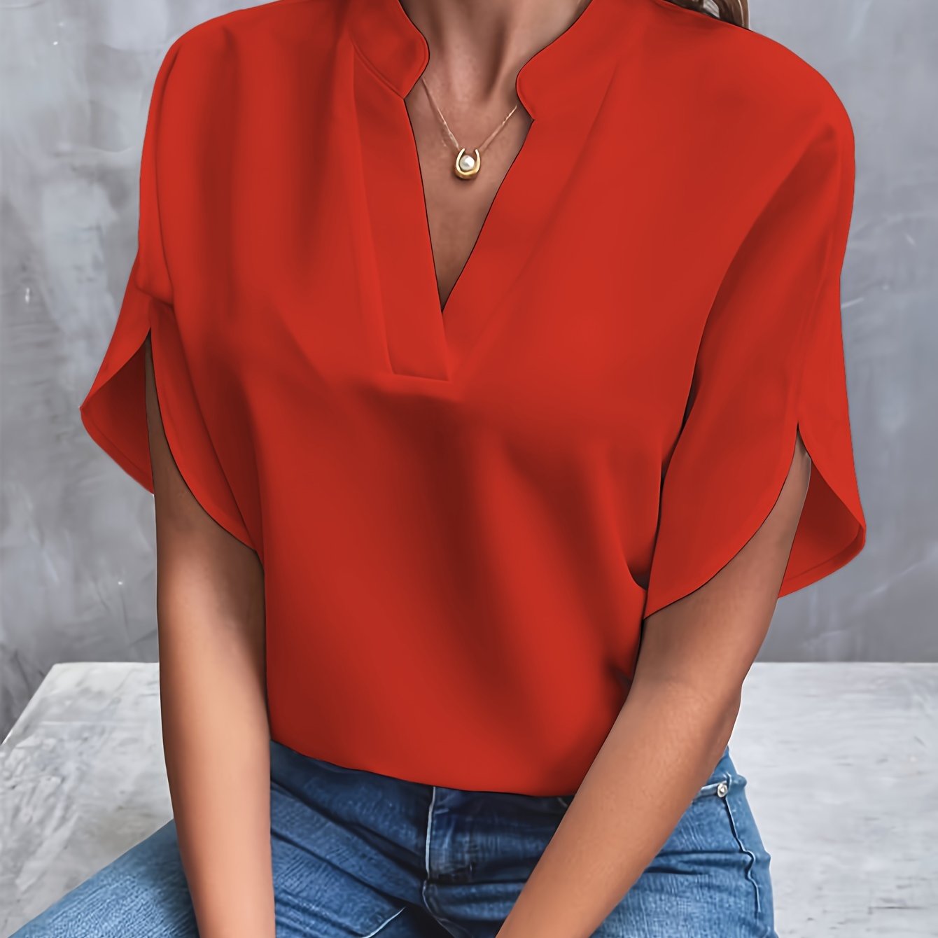 Daria™ Elegant Blouse